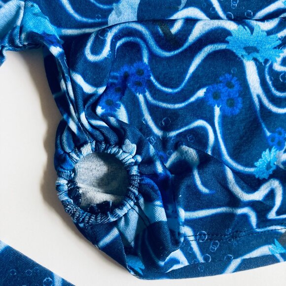 Long Sleeve Mesh Cropped Top with Ring Detail - Picture 3 of 6